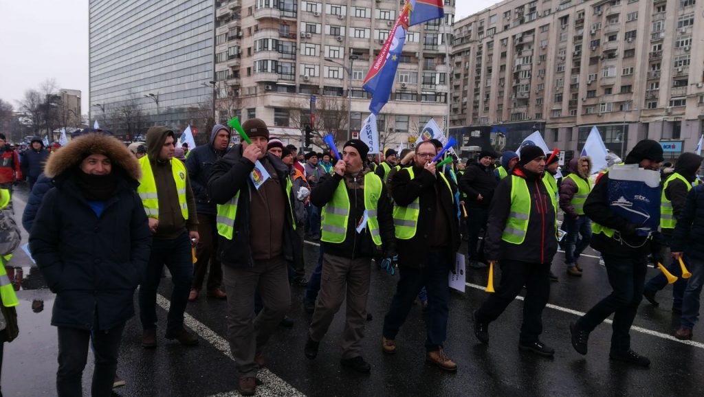 Peste 130 de poliţişti tulceni protestează la Bucureşti, alături de colegii din ţară