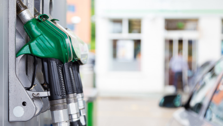 Guvernul trebuie să intervină pentru reducerea prețurilor la carburanți. Ministerul Energiei trebuie să prezinte urgent propunerea de legiferare
