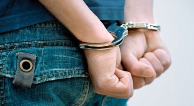 Arestat pentru relații sexuale repetate cu o fetiță de 13 ani